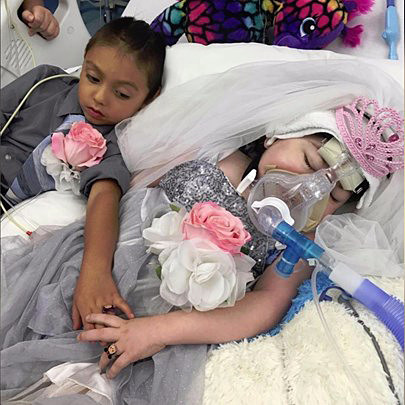 Mary Massey - Five-year-old girl suffering from cystic fibrosis is granted her dying wish to 'marry' her best friend in heartbreaking wedding ceremony just hours before she passed