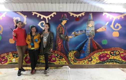 Галереяның жас қыздары Галереяның жас қыздары