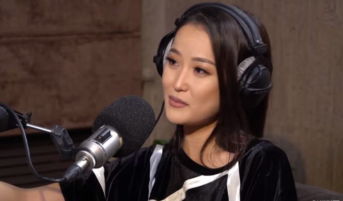 Евгения Жаровамен порно