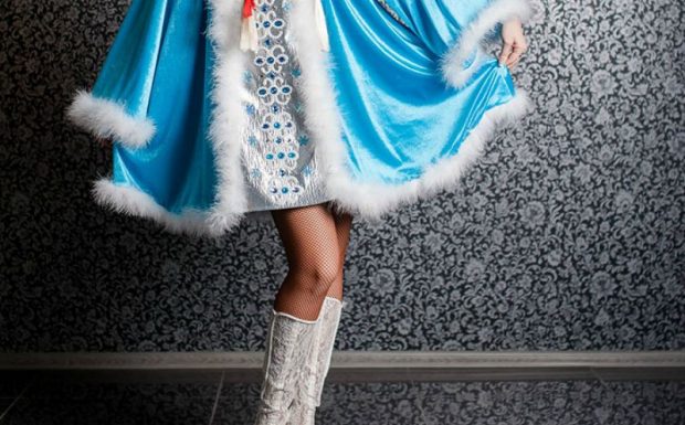 Жыныстық қатынас үшін кешірім сұрайды