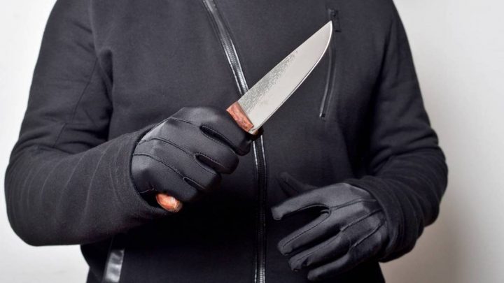 Қыздар секрециялары бар